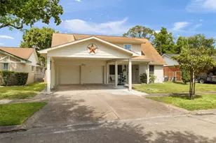 2603 Grape Ln, Pasadena, TX 77502 - Photo 6