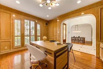 13607 Starlight Harbour Court, Houston, TX 77077 - Photo 12