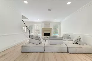 13607 Starlight Harbour Ct, Houston, TX 77077 - Photo 8