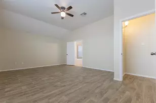 16510 Brightling Ln, Houston, TX 77090 - Photo 10