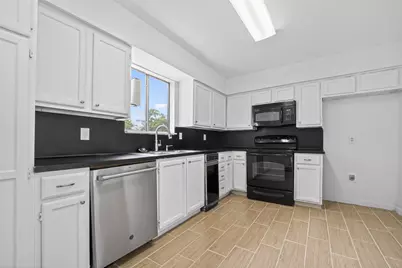 2664 Bering Drive #2664, Houston, TX 77057 - Photo 8