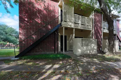 8055 Cambridge Street #15, Houston, TX 77054 - Photo 16