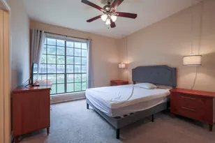 8055 Cambridge St, Houston, TX 77054 - Photo 10