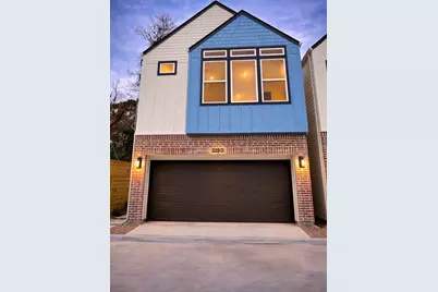 328 Janisch #D, Houston, TX 77018 - Photo 2