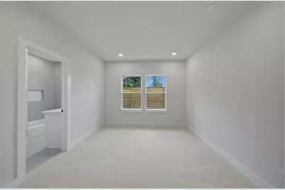 328 Janisch #D, Houston, TX 77018 - Photo 14
