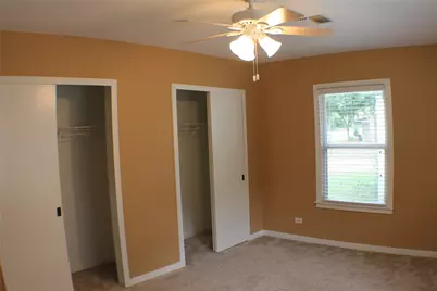 808 E Tom Green Street, Brenham, TX 77833 - Photo 8