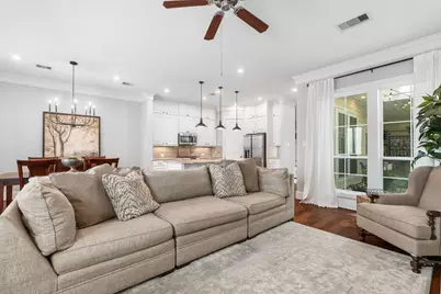 186 W Breezy Way, The Woodlands, TX 77380 - Photo 4