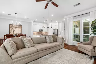186 W Breezy Way, The Woodlands, TX 77380 - Photo 4