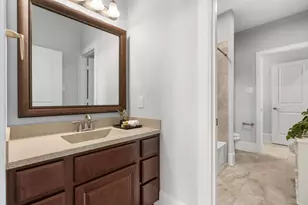 186 W Breezy Way, The Woodlands, TX 77380 - Photo 36
