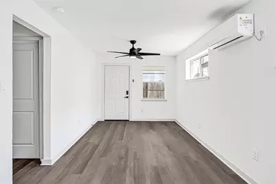 8701 Bertwood Street, Houston, TX 77016 - Photo 8