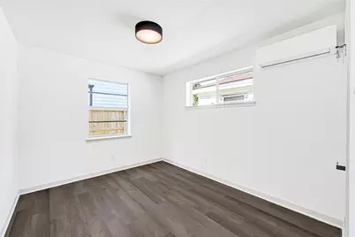 8701 Bertwood Street, Houston, TX 77016 - Photo 12