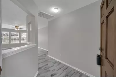 9111 Walnut Glen Drive, Houston, TX 77064 - Photo 4