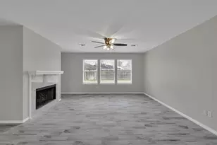 9111 Walnut Glen Dr, Houston, TX 77064 - Photo 10