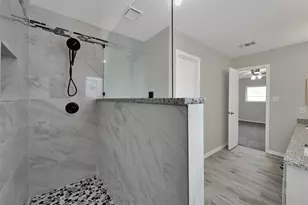 9111 Walnut Glen Dr, Houston, TX 77064 - Photo 24