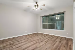 151 E Greenhill Terrace Pl, The Woodlands, TX 77382 - Photo 18