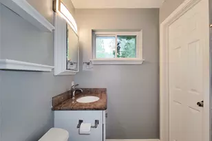 5846 Ettrick Dr, Houston, TX 77035 - Photo 28