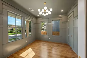826 Ralfallen St, Houston, TX 77008 - Photo 6