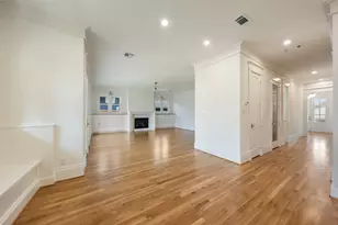 826 Ralfallen St, Houston, TX 77008 - Photo 14