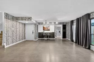 880 Tully Rd, Houston, TX 77079 - Photo 8