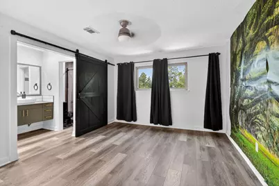 880 Tully Road #17, Houston, TX 77079 - Photo 12