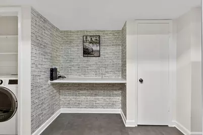 880 Tully Road #17, Houston, TX 77079 - Photo 16