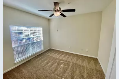 1919 Post Oak Park Dr Drive #1215, Houston, TX 77027 - Photo 2