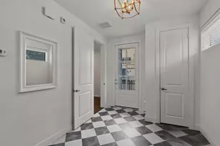 1514 Beall, Houston, TX 77008 - Photo 8