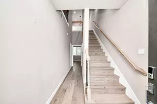 2114 Stuart St, Houston, TX 77004 - Photo 2