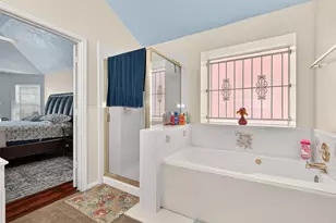 8918 Rustling Leaves Rd, Houston, TX 77083 - Photo 28