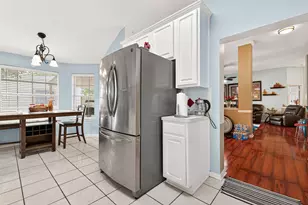 8918 Rustling Leaves Rd, Houston, TX 77083 - Photo 24