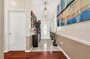 8918 Rustling Leaves Rd, Houston, TX 77083 - Photo 8