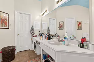 8918 Rustling Leaves Rd, Houston, TX 77083 - Photo 30
