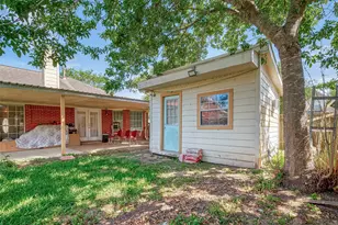 8918 Rustling Leaves Rd, Houston, TX 77083 - Photo 48