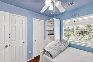 8918 Rustling Leaves Rd, Houston, TX 77083 - Photo 32