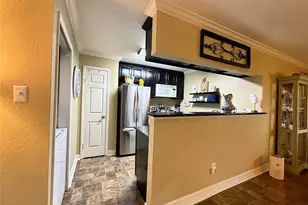 418 Garland Dr, Lake Jackson, TX 77566 - Photo 6