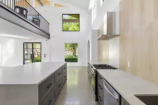 1905 Dowling Dr, Richmond, TX 77469 - Photo 14