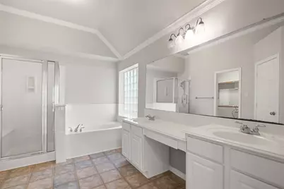 95 E Whistlers Bend Circle, The Woodlands, TX 77384 - Photo 28