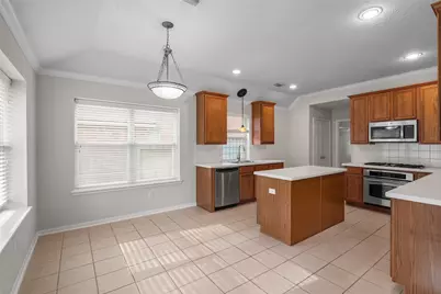 95 E Whistlers Bend Circle, The Woodlands, TX 77384 - Photo 12