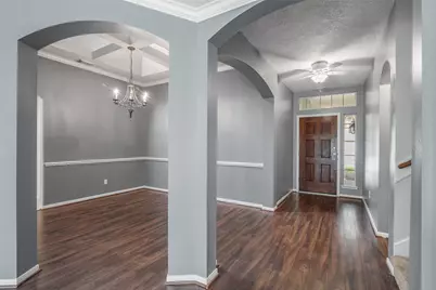 95 E Whistlers Bend Circle, The Woodlands, TX 77384 - Photo 4