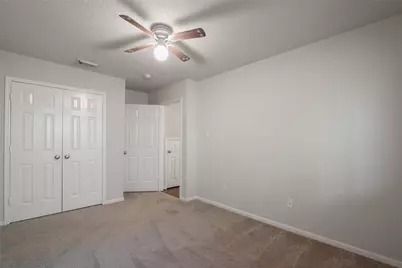 95 E Whistlers Bend Circle, The Woodlands, TX 77384 - Photo 24