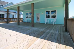 13019 Buccaneer Pkwy, Freeport, TX 77541 - Photo 2