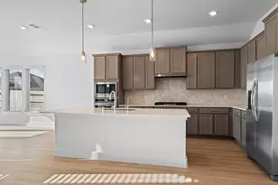 209 Sandhill Grv Trl, Waller, TX 77484 - Photo 6