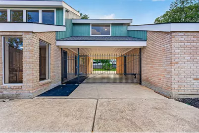 1202 Briar Bayou Drive, Houston, TX 77077 - Photo 4
