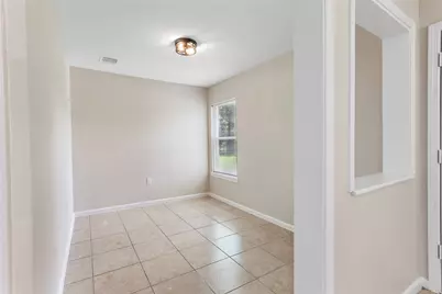 102 S 5th Street, Alvin, TX 77511 - Photo 6