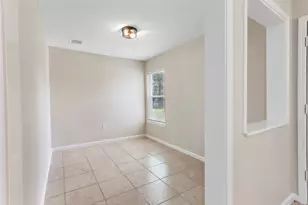 102 S 5th St, Alvin, TX 77511 - Photo 6