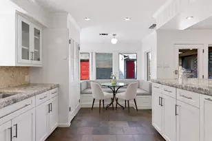 531 Azaleadell Dr, Houston, TX 77018 - Photo 8