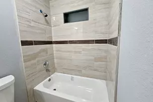 2129 Raspberry Ln, Pasadena, TX 77502 - Photo 32