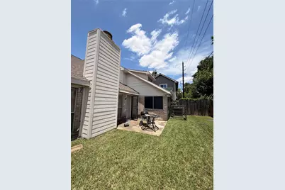 8518 Scenic Green Drive, Houston, TX 77088 - Photo 4