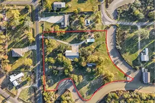 603 Shady Glen Dr, Anahuac, TX 77514 - Photo 4