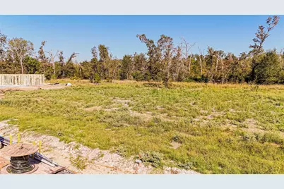 011 Oak Park Trail, Onalaska, TX 77360 - Photo 6